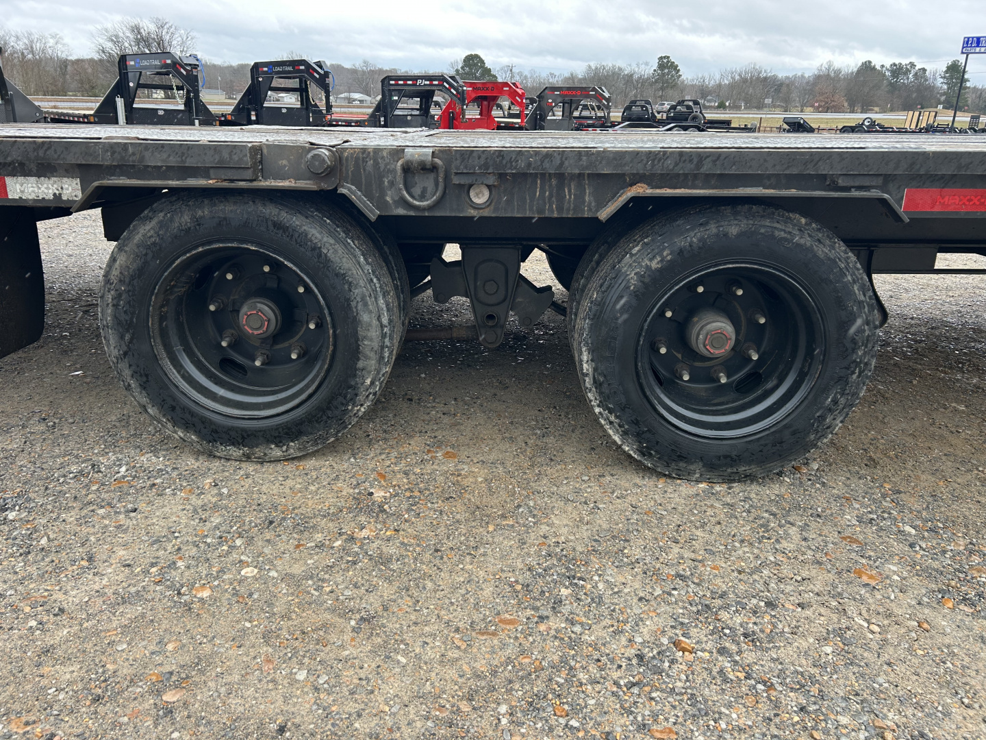 Used 2022 MAXXD 36' x 102" 30k Hyd Dove Gooseneck Trailer