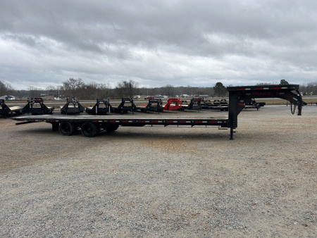 Used 2022 MAXXD 36' x 102" 30k Hyd Dove Gooseneck Trailer