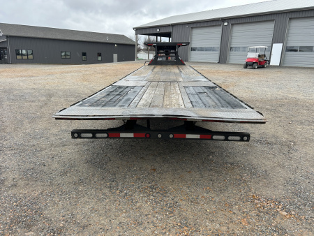 Used 2022 MAXXD 36' x 102" 30k Hyd Dove Gooseneck Trailer