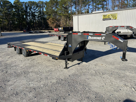New 2026 Diamond C FMAX210 GOOSENECK TRAILER 20+5 MAX RAMPS ALUMINUM OUTER RIMS 14 PLY TIRES