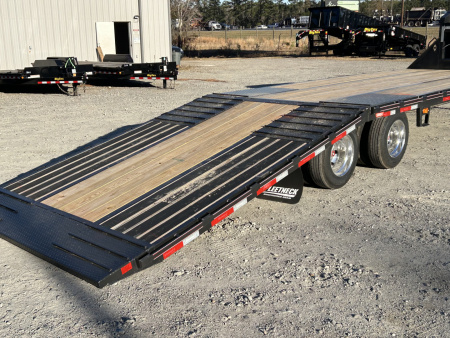 New 2026 Diamond C FMAX212 GOOSENECK TRAILER HYDRO DOVE & JACKS 17.5 ALUMINUM OUTER RIMS WIRELESS REMOTE