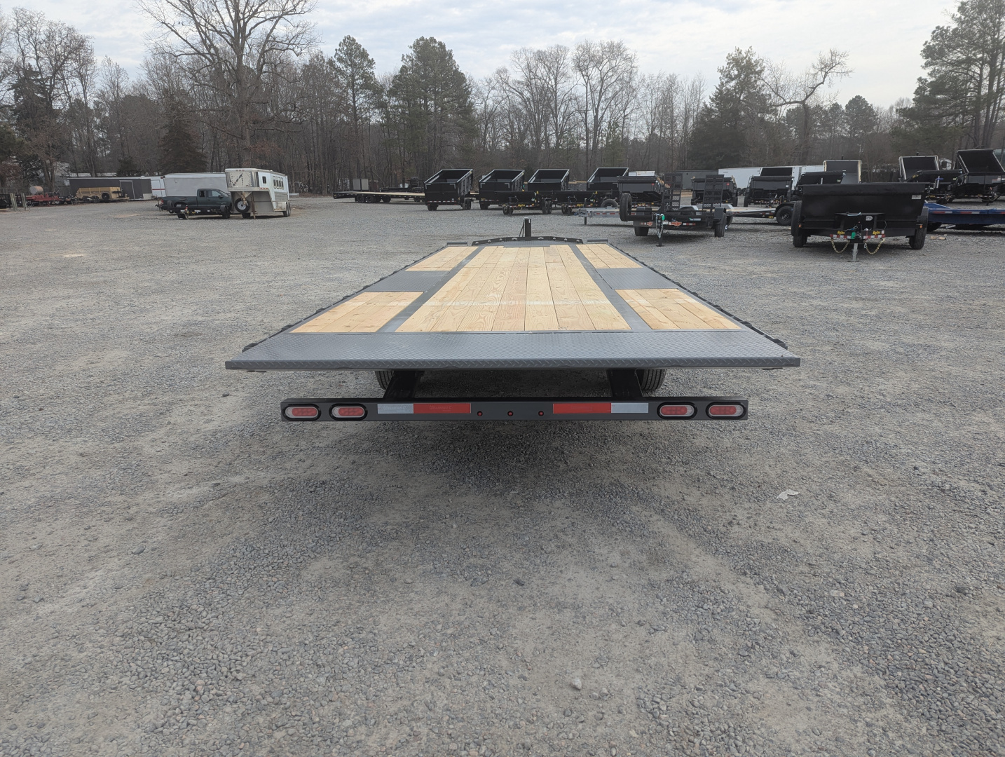 New 2026 Diamond C Trailers 26' Diamond C DET Deckover Tilt Trailer