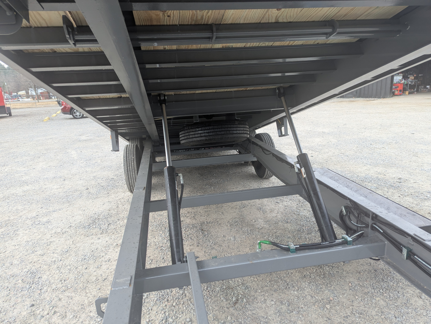 New 2026 Diamond C Trailers 26' Diamond C DET Deckover Tilt Trailer