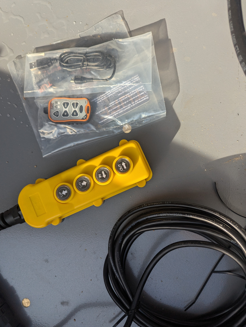 New 2026 Diamond C Trailers Diamond C HDT 210 24' Tilt Trailer Tilt Trailer