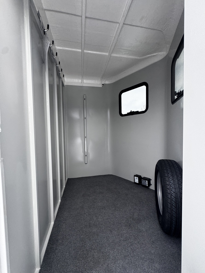 New 2024 Hawk Custom Classic 2 Horse Straight Load w/ Ramp