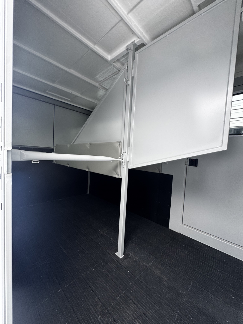 New 2024 Hawk Custom Classic 2 Horse Straight Load w/ Ramp