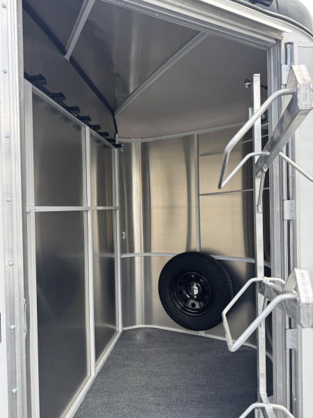 New 2026 Maverick 3 Horse High Side Bumper Pull