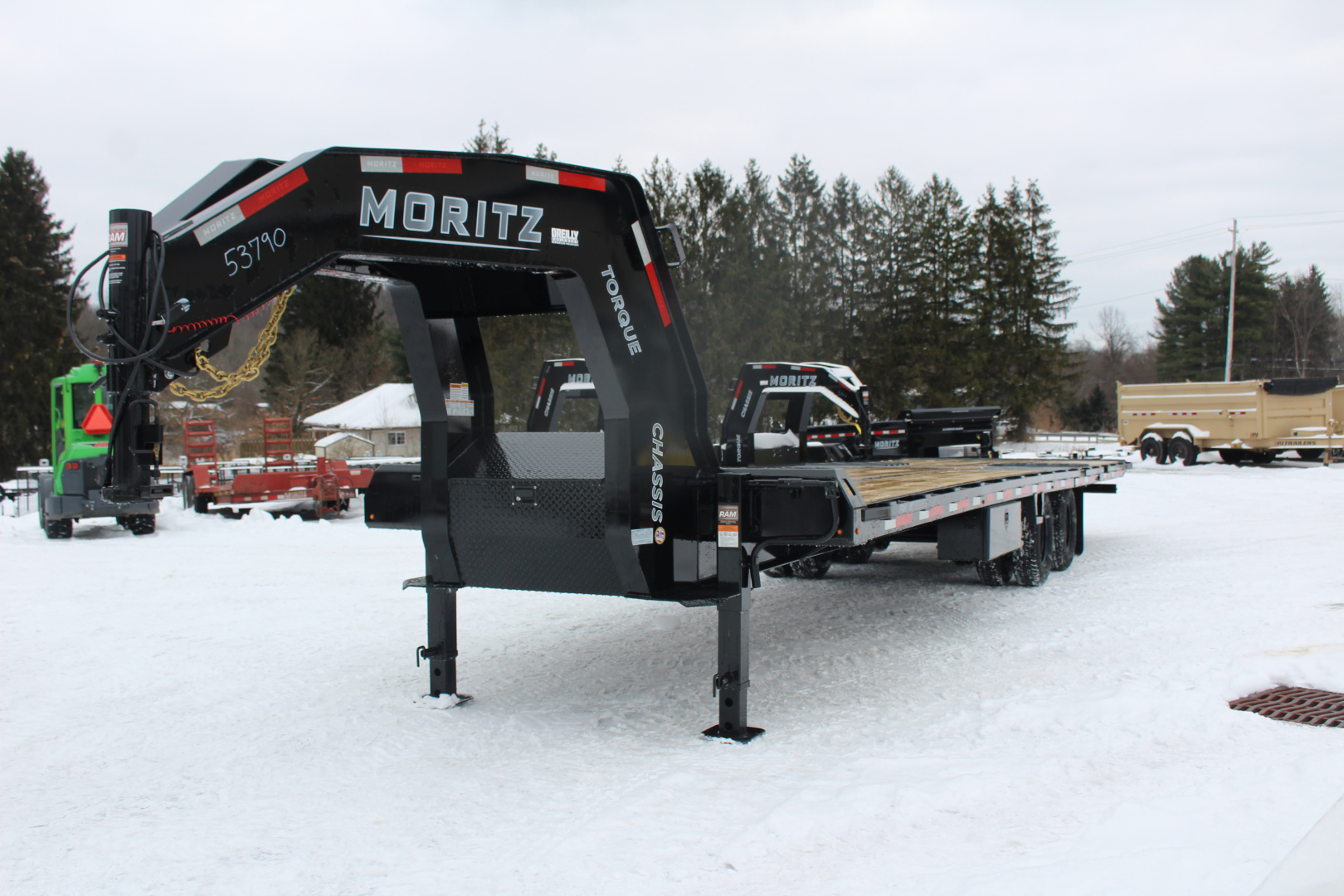 New 2026 Moritz FDGH Hydraulic Tail 30' GOOSENECK Deckover Flatbed Trailer- 25900# GVW