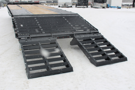 New 2026 Moritz FDPH DT 25' + 5' - Pintle Ring Deckover AIR BRAKE Equipment Trailer - 40000# GVW