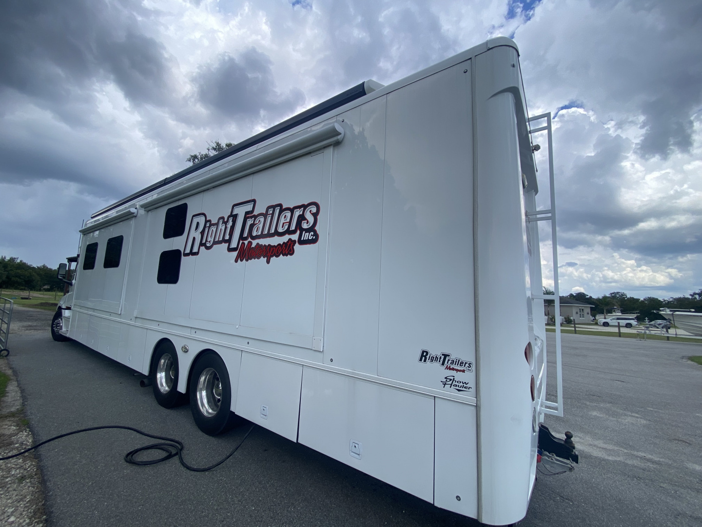 Used 2022 ShowHauler Bunk Model Class C