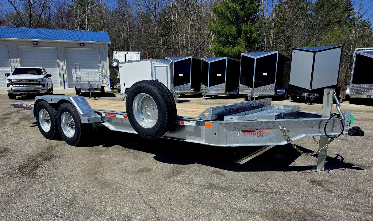 New 82X20 GALVANIZED POWER TILT DECK DUAL HYDRAULIC RAMS 8 K AXLES 2026 TRIUMPH