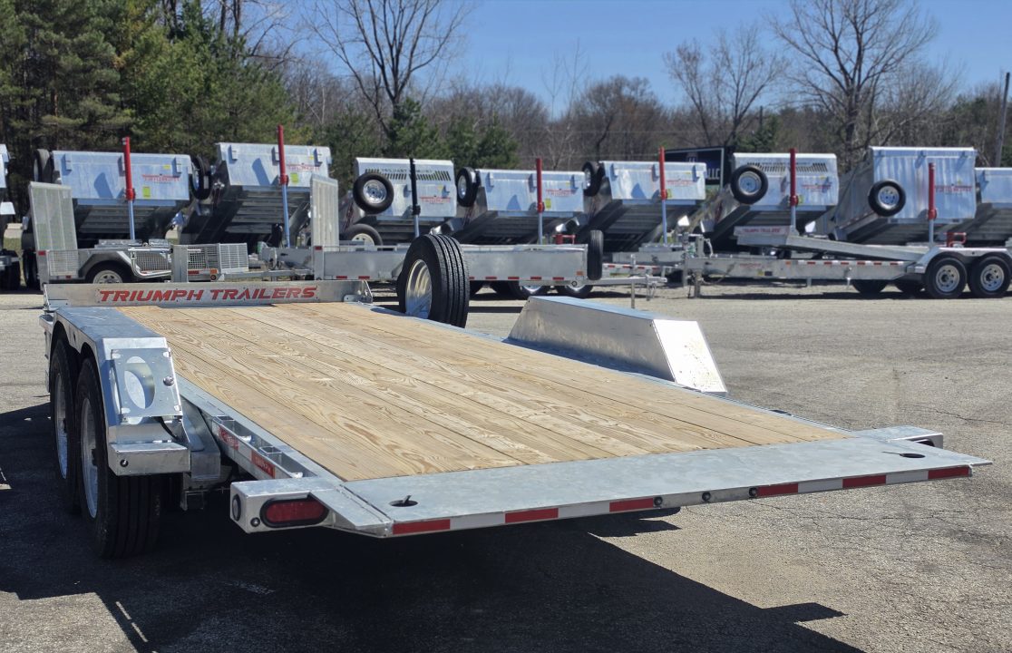 New 82X20 GALVANIZED POWER TILT DECK DUAL HYDRAULIC RAMS 8 K AXLES 2026 TRIUMPH