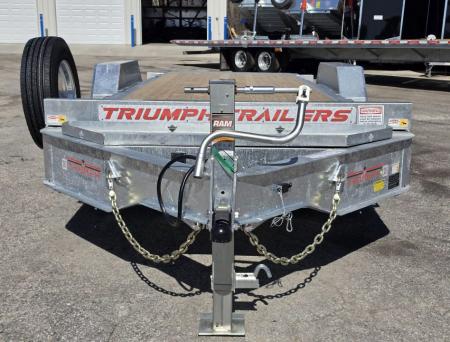 New 82X20 GALVANIZED POWER TILT DECK DUAL HYDRAULIC RAMS 8 K AXLES 2026 TRIUMPH