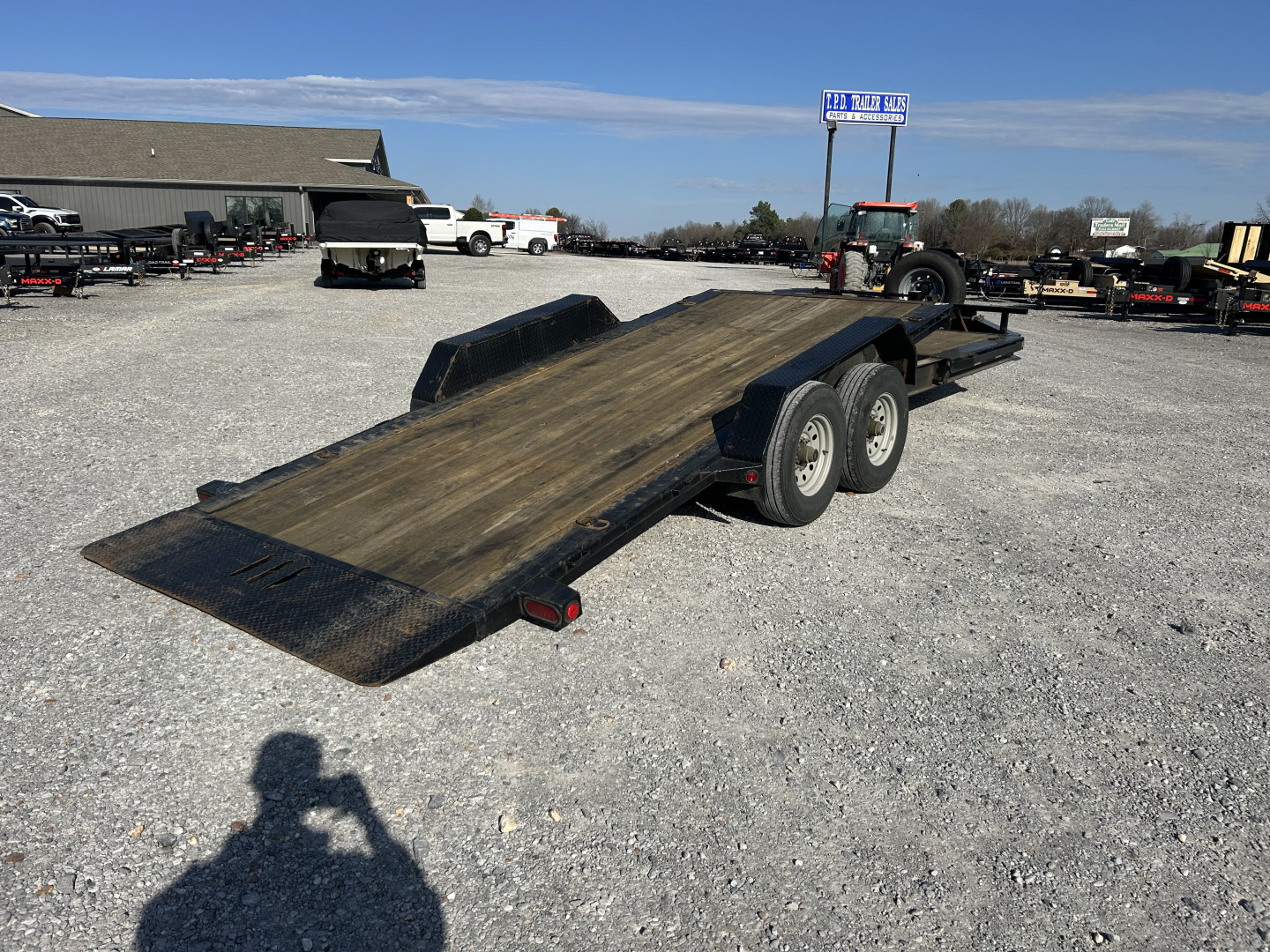 Used 2019 LOAD TRAIL 83"X22' 14K Tilt Equipment Trailer