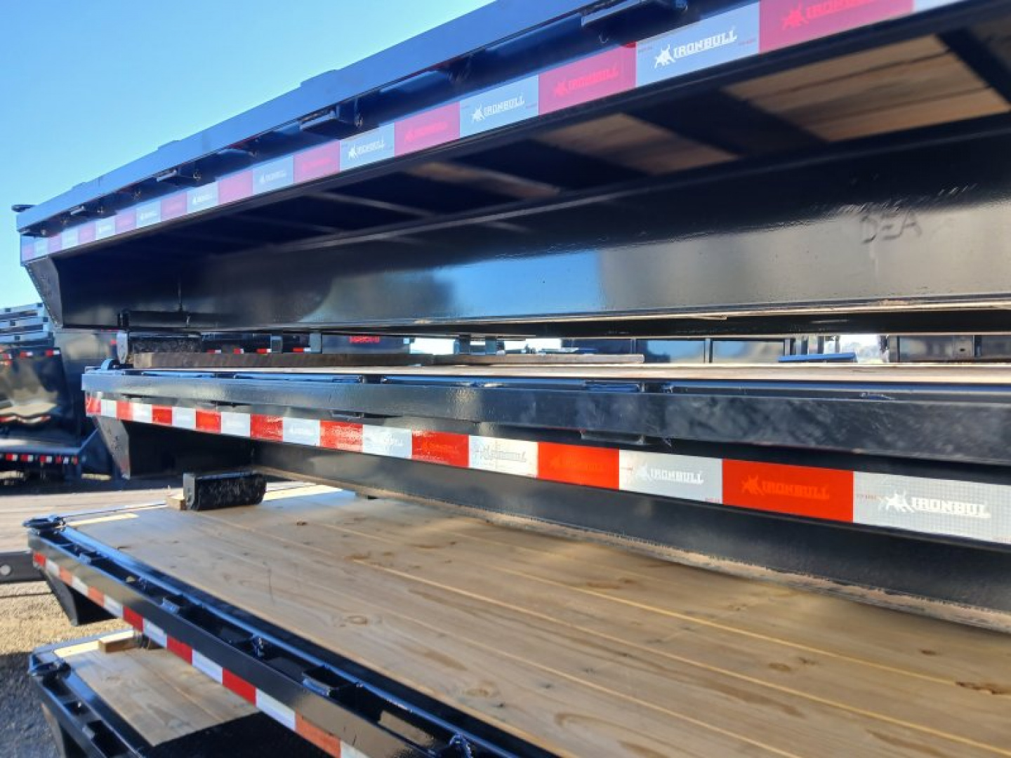 New 2026 Iron Bull RD Dump Bin