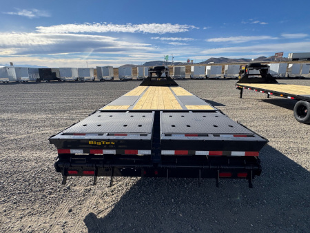 New 2026 BIG TEX TRAILERS 25GN 25+5 Tandem Dual (25.9GVW)