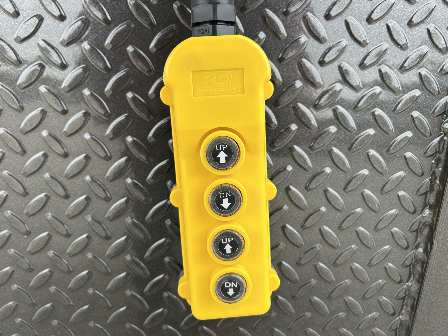 New 2026 MAXXD Gooseneck Trailer | 34' x 102' 30K GVWR