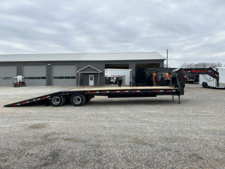 New 2026 MAXXD Gooseneck Trailer | 34' x 102' 30K GVWR