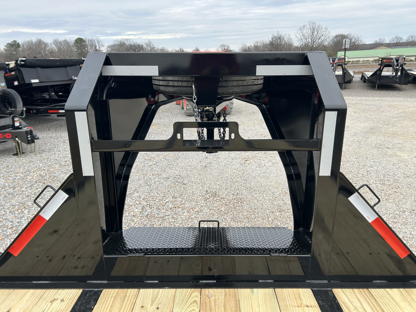 New 2026 MAXXD Gooseneck Flatbed Trailer | 102" x 32' 40K GVWR