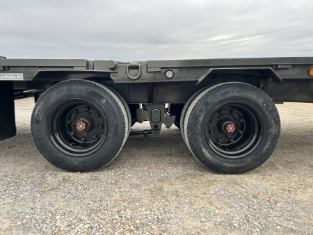 New 2026 MAXXD Gooseneck Trailer | 32' x 102' 30K GVWR