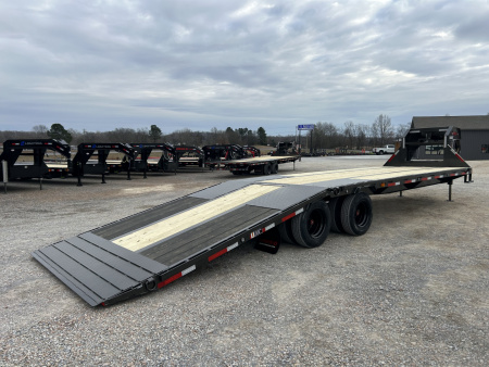 New 2026 MAXXD Gooseneck Trailer | 32' x 102' 30K GVWR