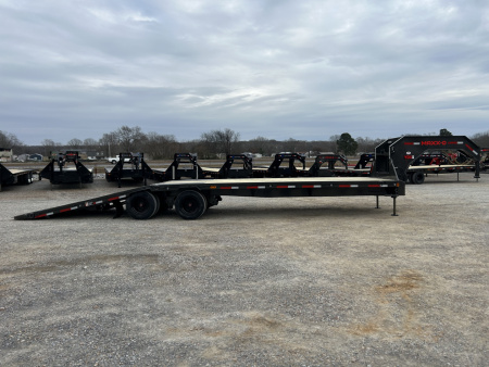 New 2026 MAXXD Gooseneck Trailer | 32' x 102' 30K GVWR