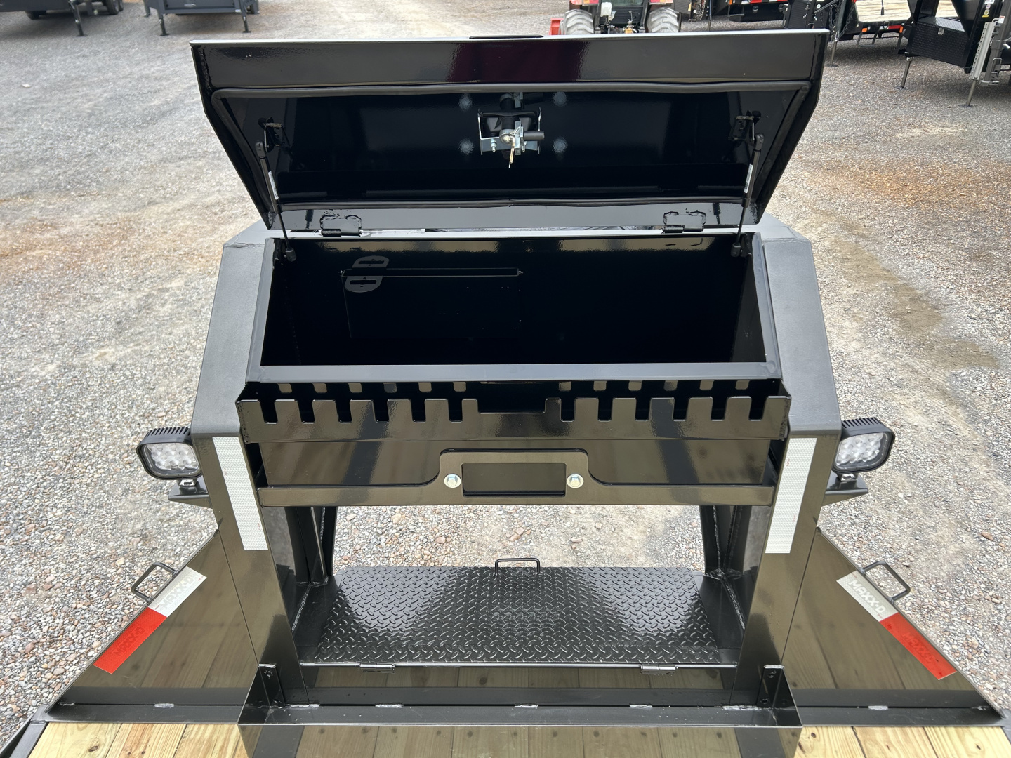 New 2026 MAXXD Gooseneck Flatbed Trailer | 102" x 30' 30K GVWR