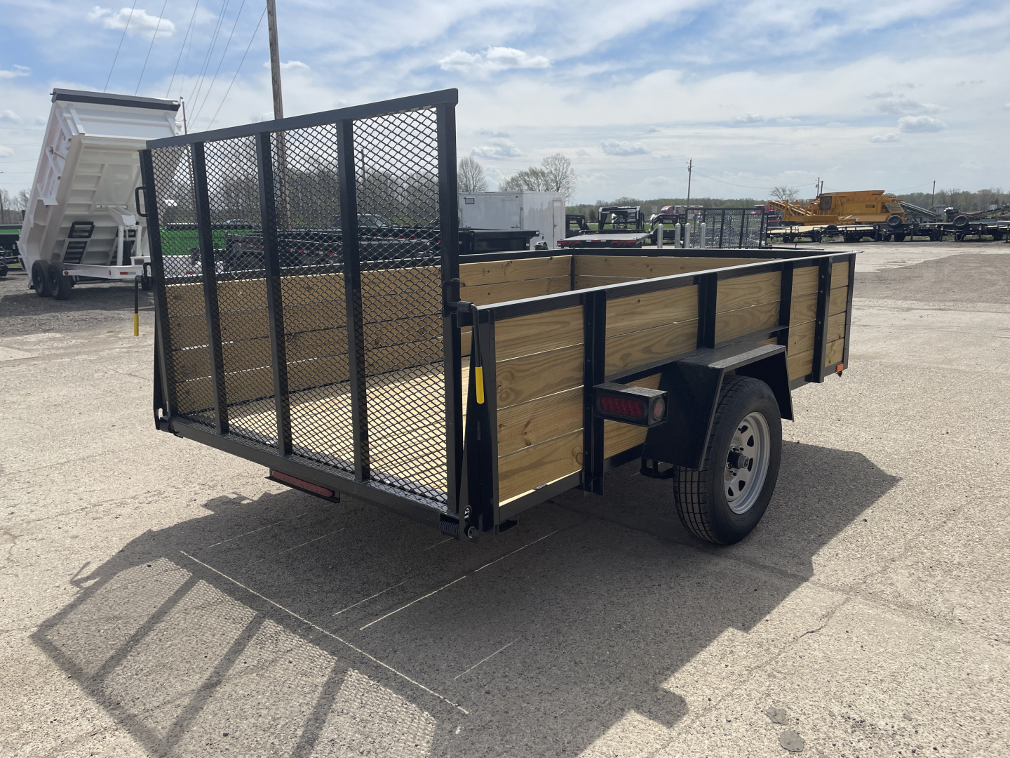 New 2026 AMO 76x10 Woodside 3k Landscape Trailer