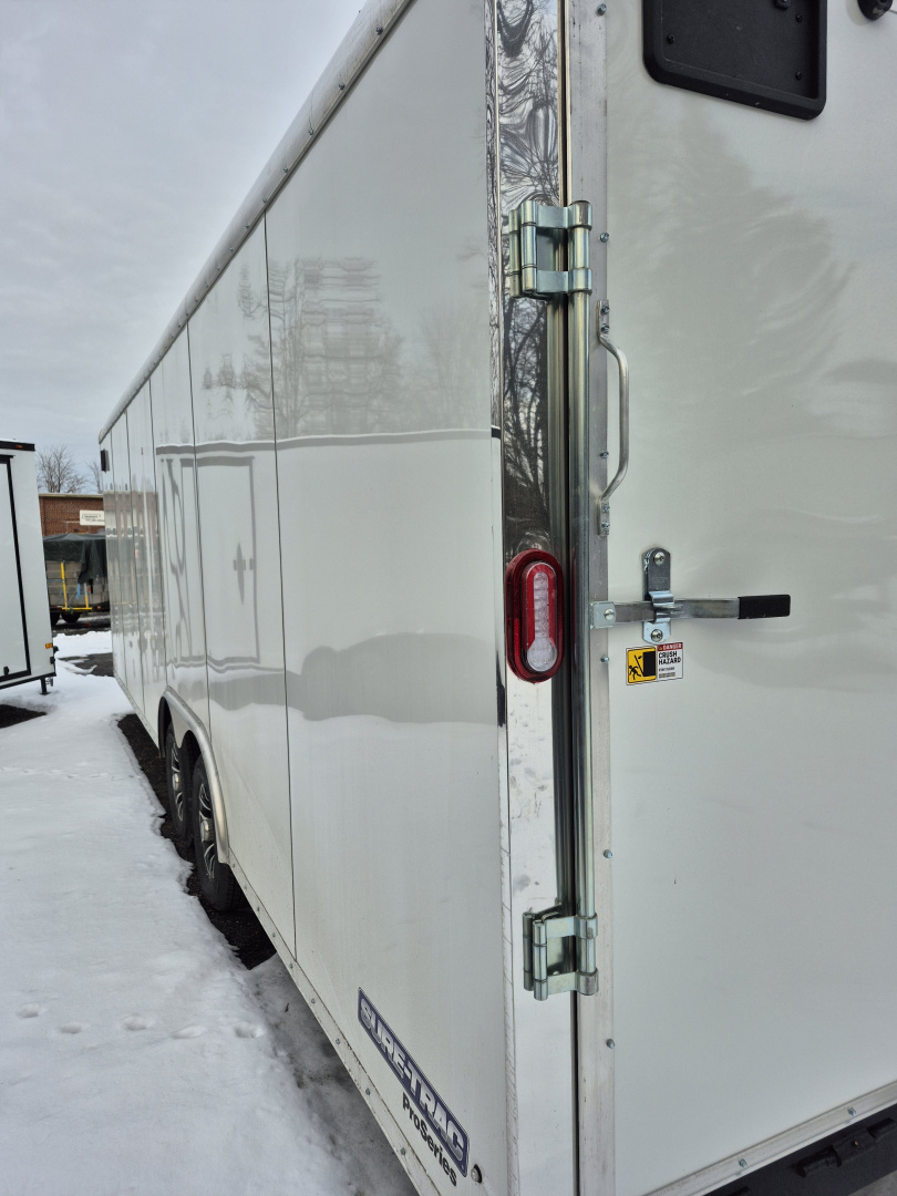 New Sure-Trac PRO LANDSCAPE 8.5 X 24 ENCLOSED TRAILER 10K RATED