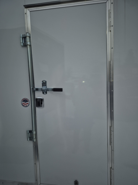 New Sure-Trac PRO LANDSCAPE 8.5 X 24 ENCLOSED TRAILER 10K RATED