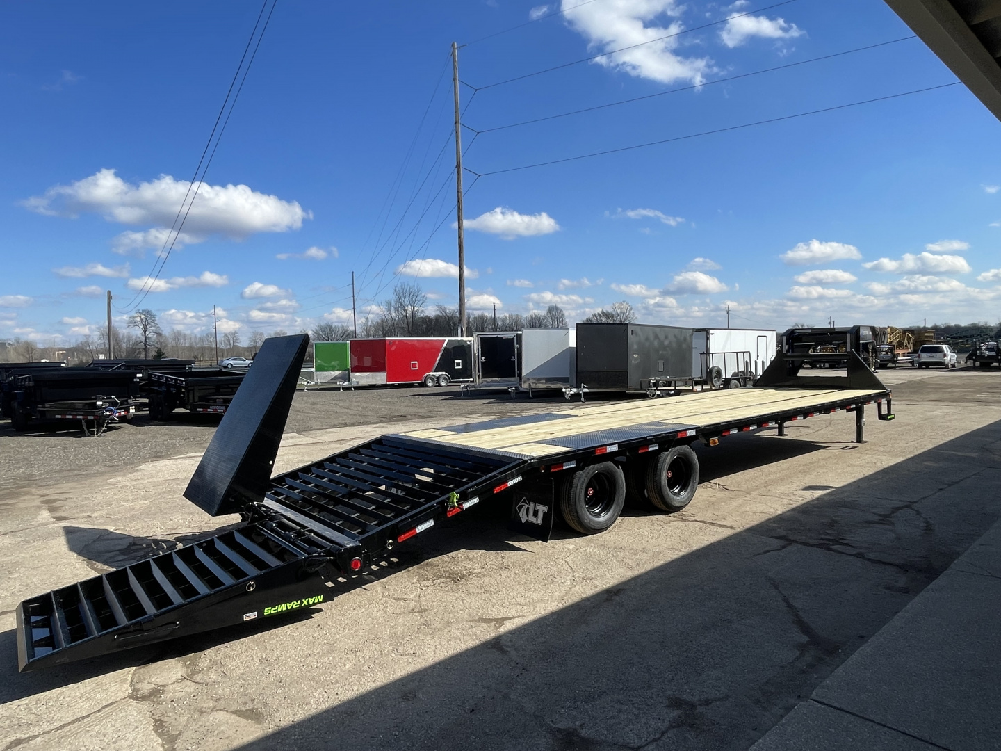 New 2026 Load Trail 102X32 24K Gooseneck Trailer With Max Ramps