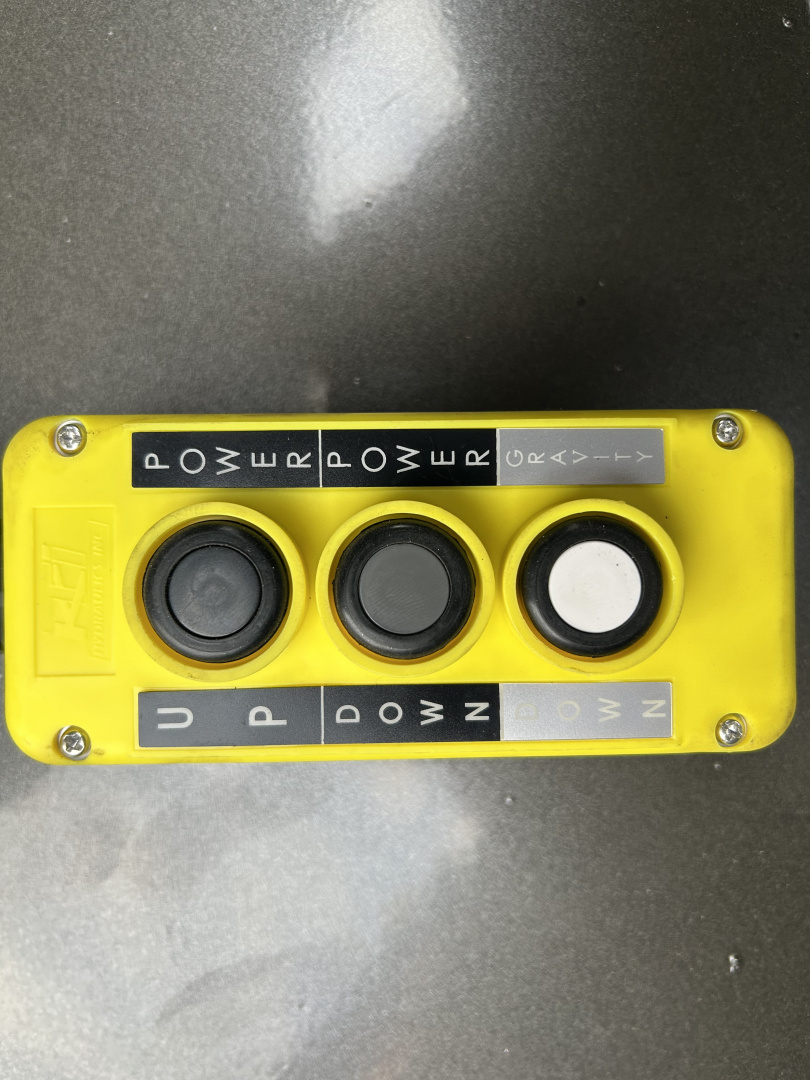 New 2026 MAXXD Dump Trailer | 14' x 83" | 14K GVWR