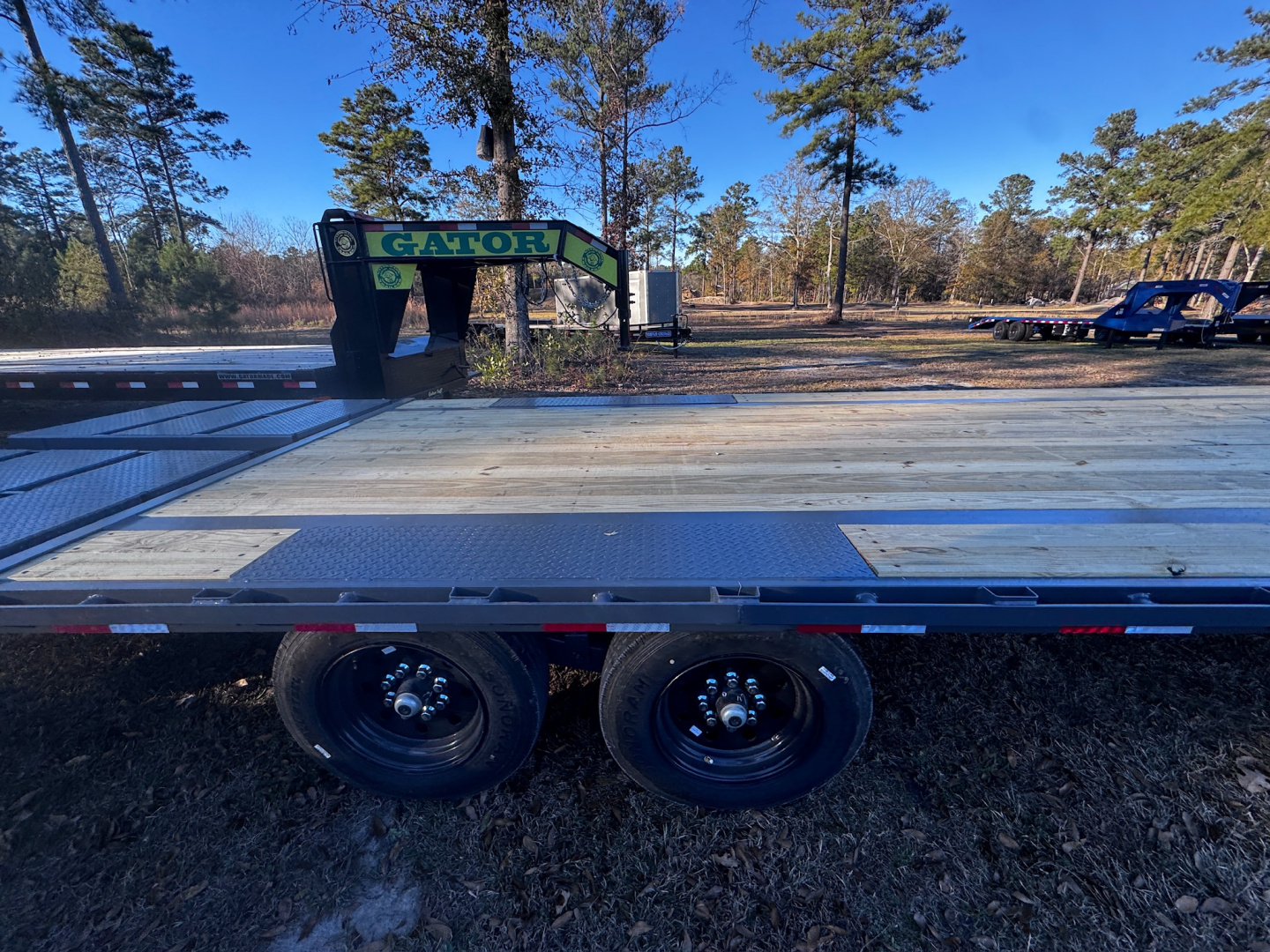 New 2026 Triple Crown Trailers 102"X30' 16K Gooseneck Deckover