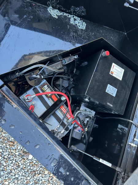 New 2026 MAXXD 96"X16' 17.5K Deckover Dump Trailer