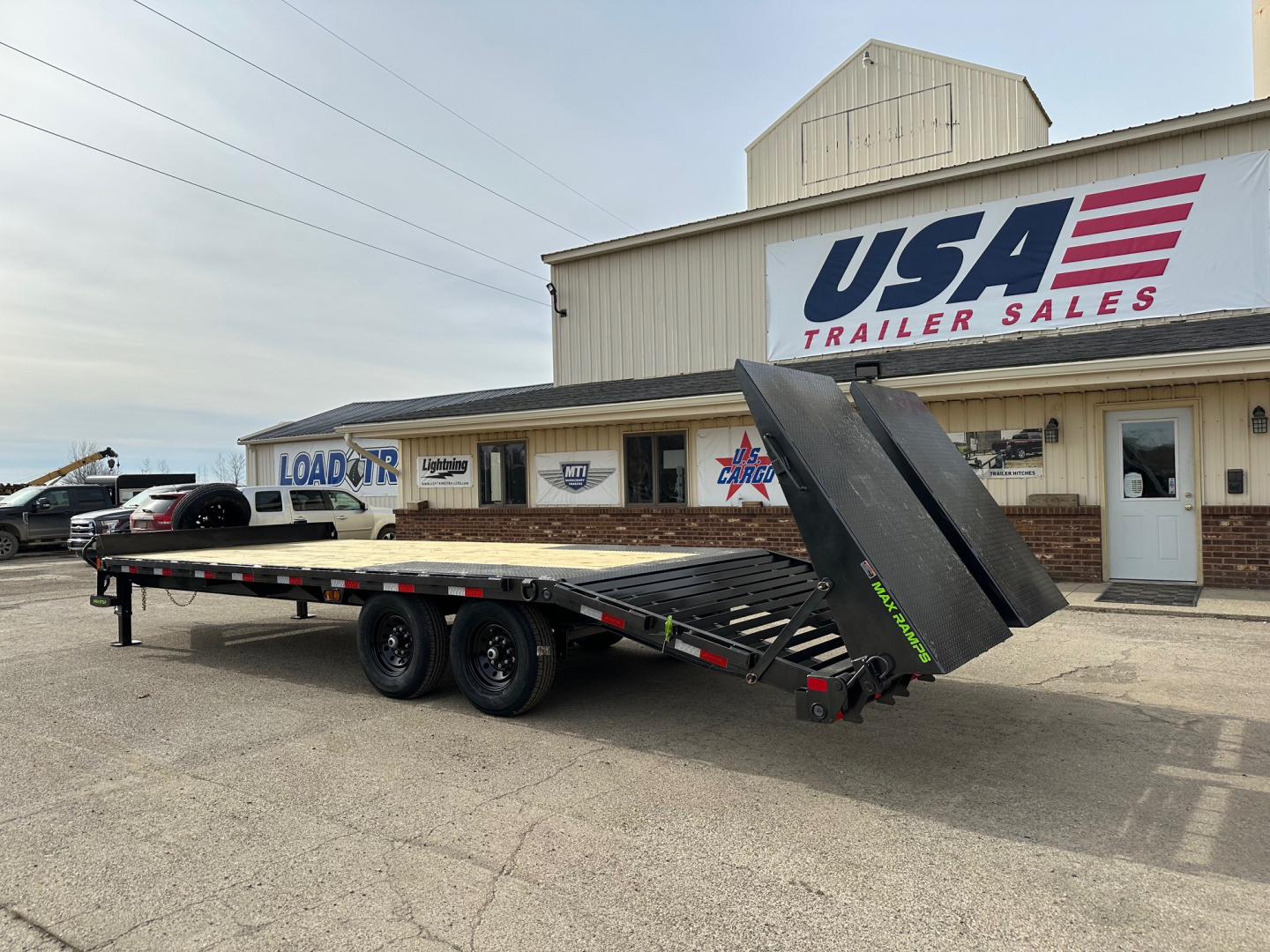 New 2026 Load Trail 102x24 Tag W/ Max Ramps 14k Deckover Trailer