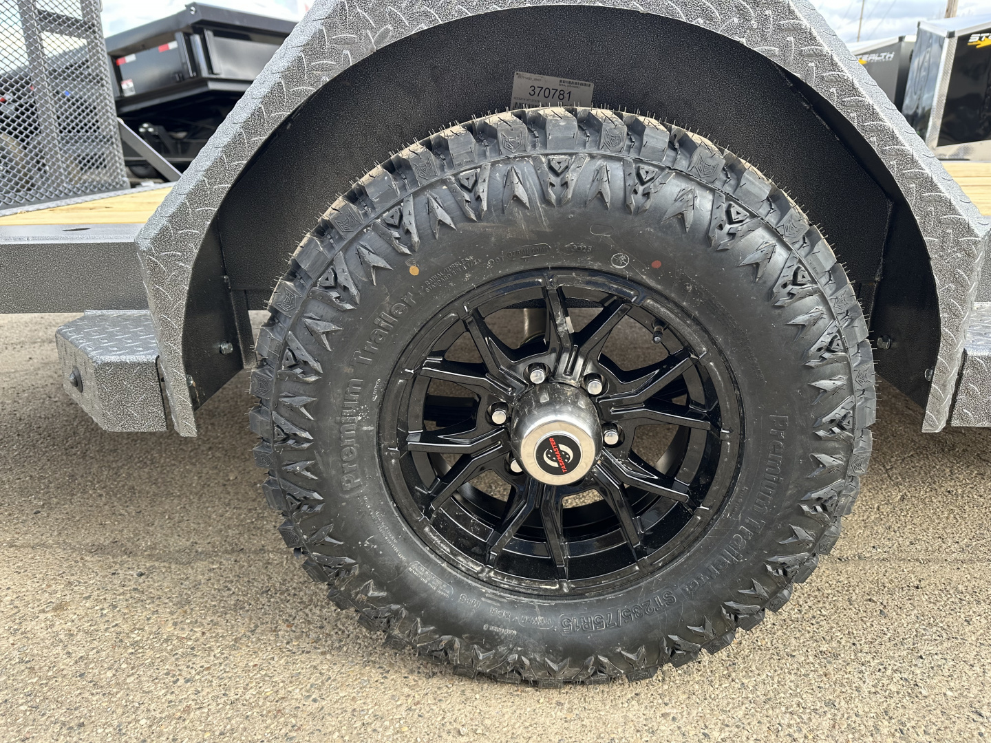 New WINTER ENDING SALE !!! ALL NEW 2026 Load Trail 83x14 SxS Utility Trailer