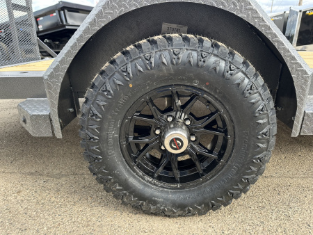 New WINTER ENDING SALE !!! ALL NEW 2026 Load Trail 83x14 SxS Utility Trailer