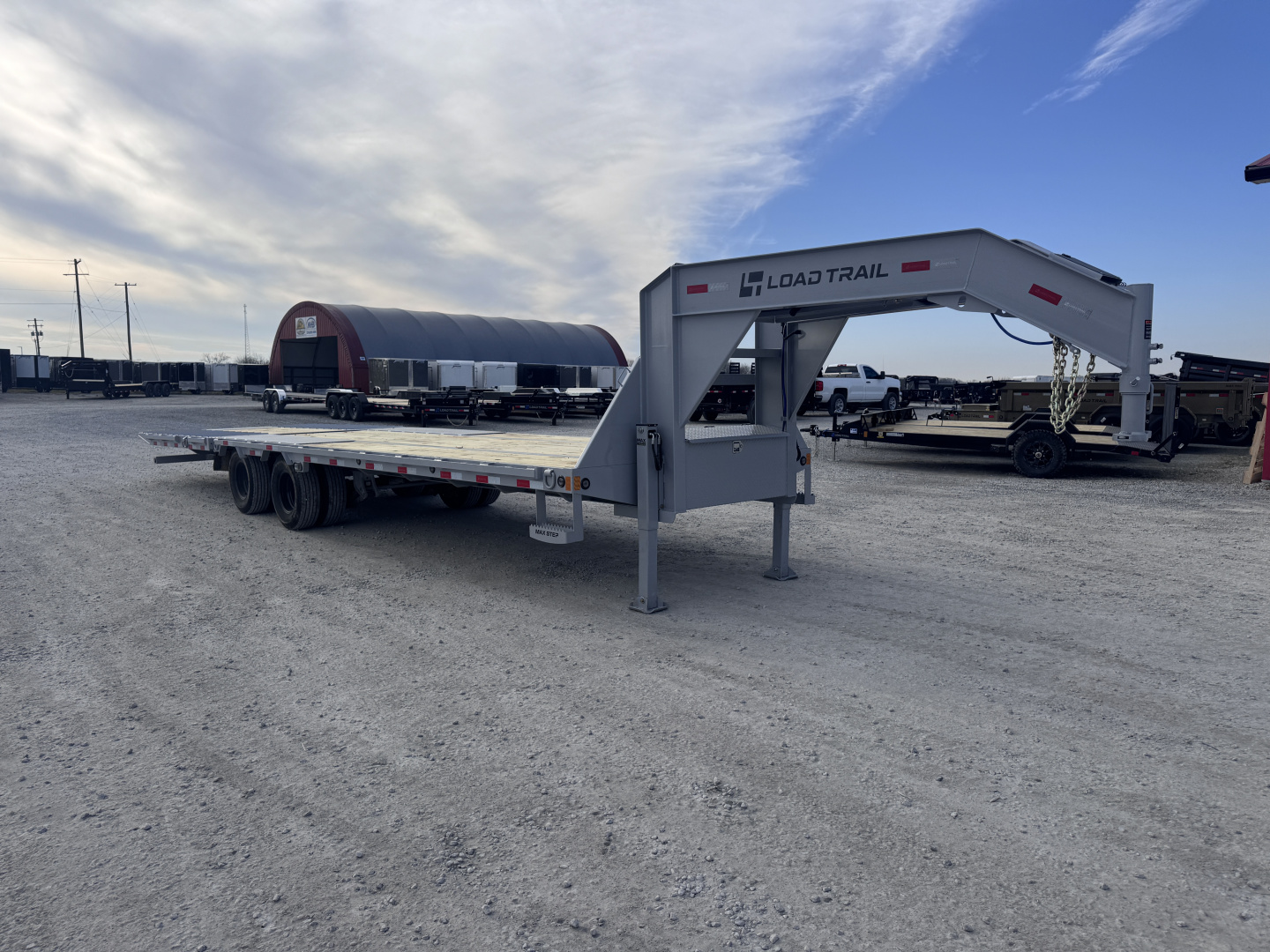 New 2026 Load Trail 32' Hydraulic Dovetail Gooseneck Equipment Trailer
