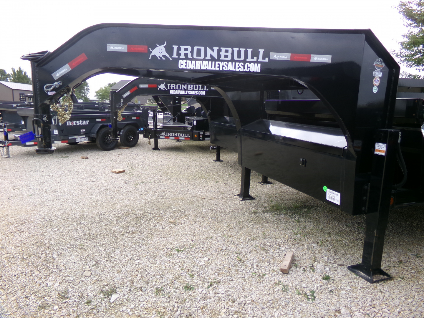 New 2026 Iron Bull 83 x 16 DTG Gooseneck Dump with 16K GVWR, Engineered Neck, and Hydraulic Jacks