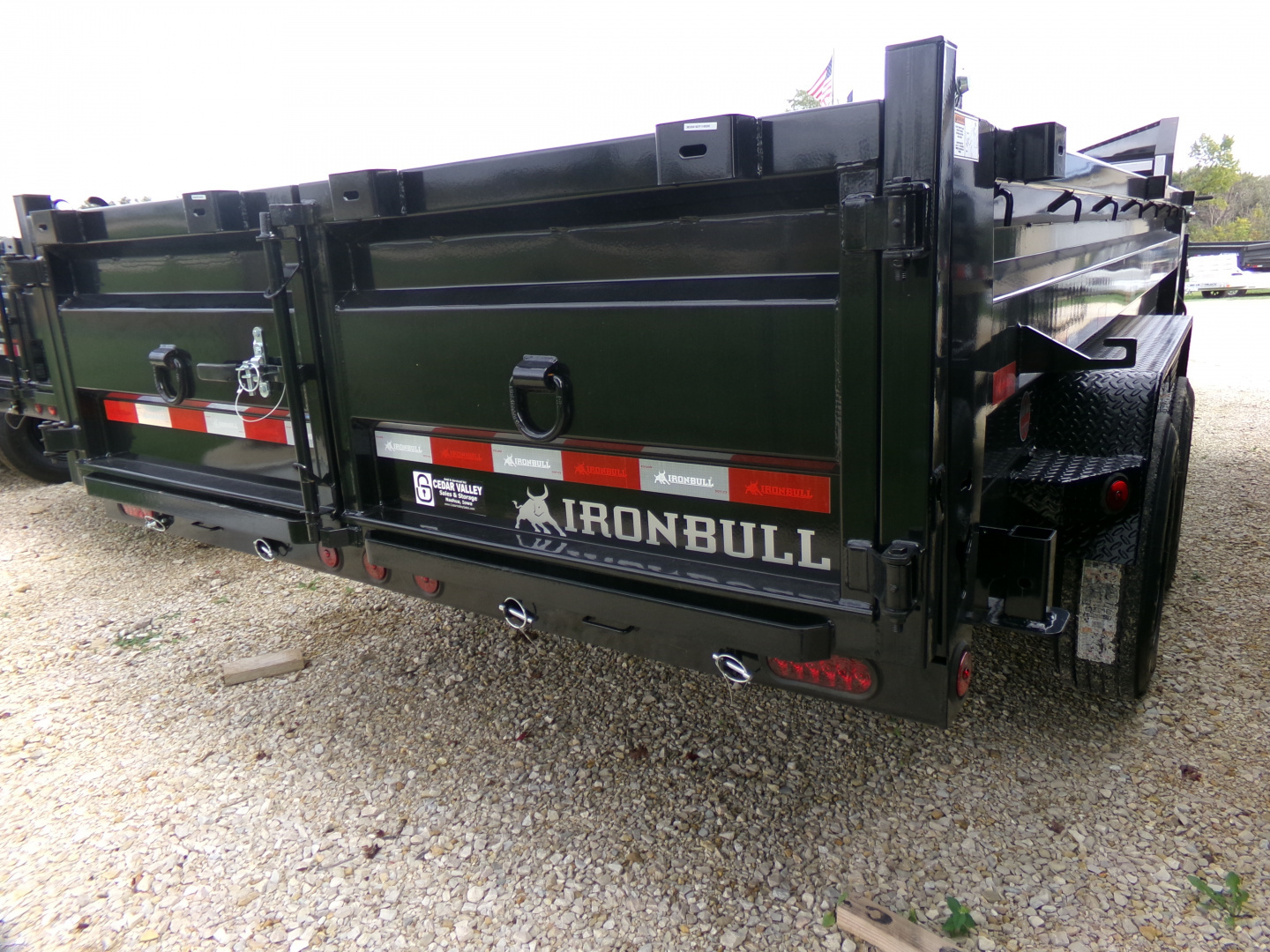 New 2026 Iron Bull 83 x 16 DTG Gooseneck Dump with 16K GVWR, Engineered Neck, and Hydraulic Jacks
