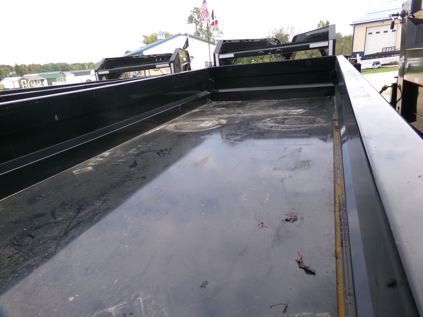 New 2026 Iron Bull 83 x 16 DTG Gooseneck Dump with 16K GVWR, Engineered Neck, and Hydraulic Jacks