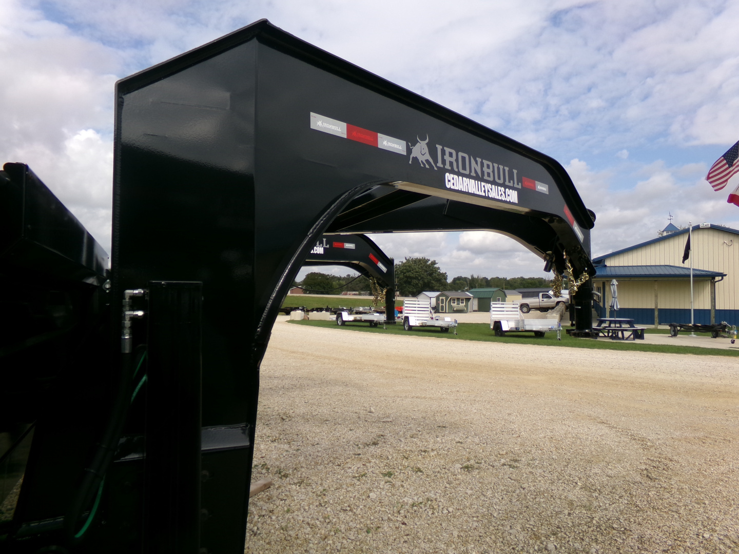 New 2026 Iron Bull 83 x 16 DTG Gooseneck Dump with 16K GVWR, Engineered Neck, and Hydraulic Jacks