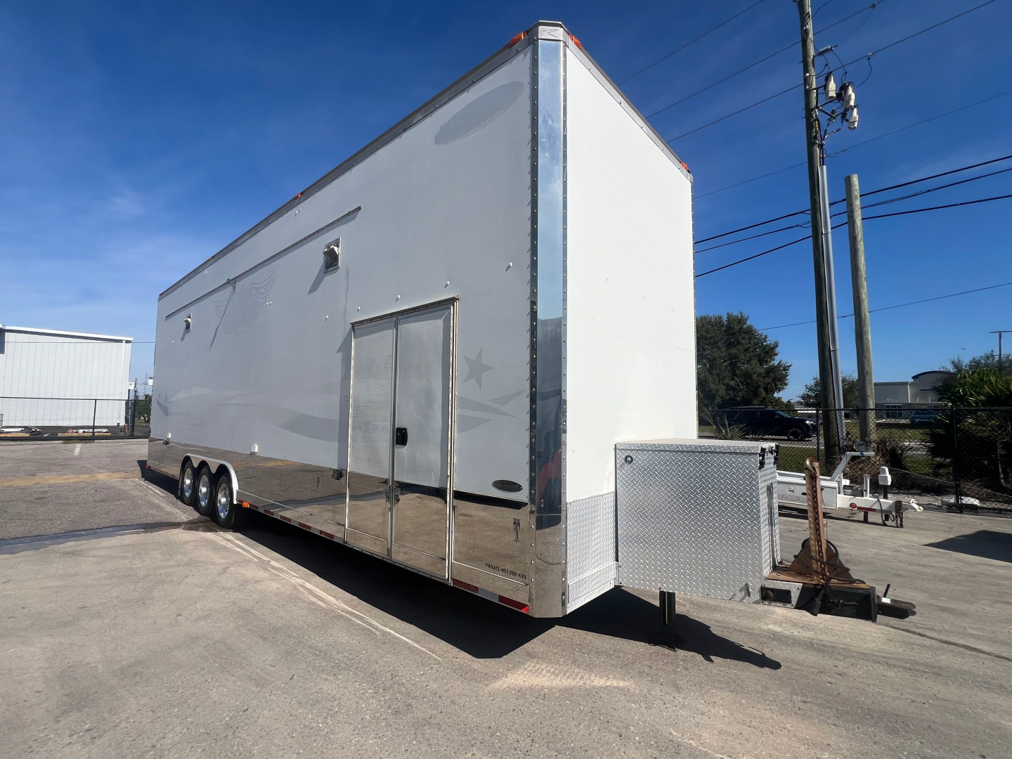 Used 2006 Renegade 34' Stacker Trailer