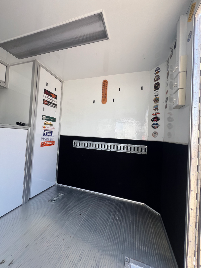 Used 2006 Renegade 34' Stacker Trailer