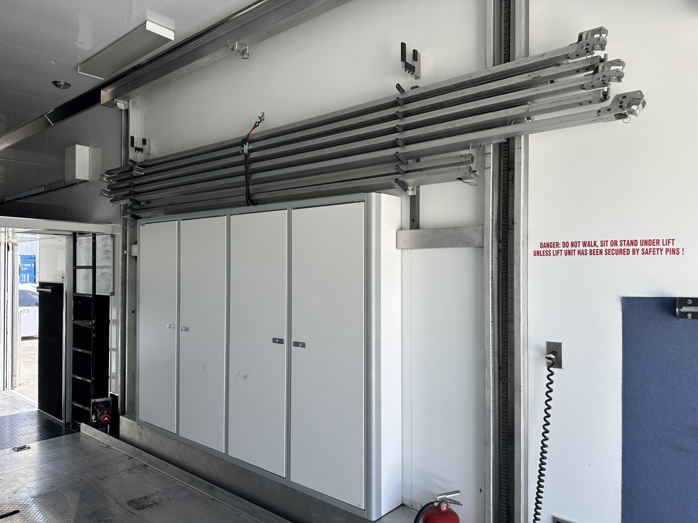 Used 2010 T&E All Aluminum 34' Tag Stacker