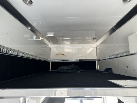 Used 2010 T&E All Aluminum 34' Tag Stacker