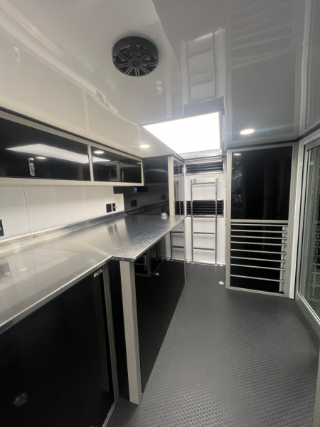New 2026 Wildside 41' Tag Liftgate Stacker Trailer