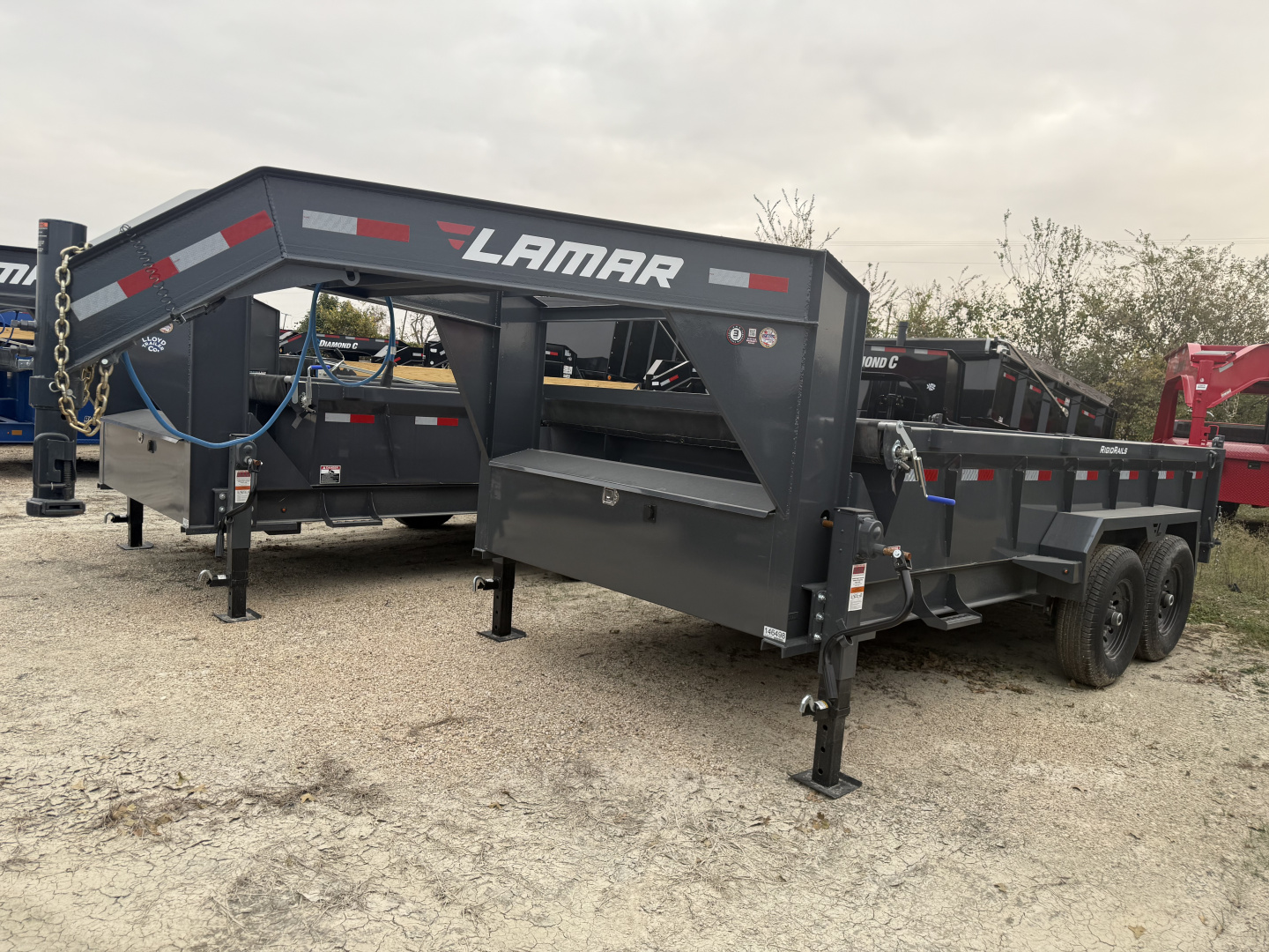 New 2026 Lamar Trailers 83X14 GN 14K Dump Trailer