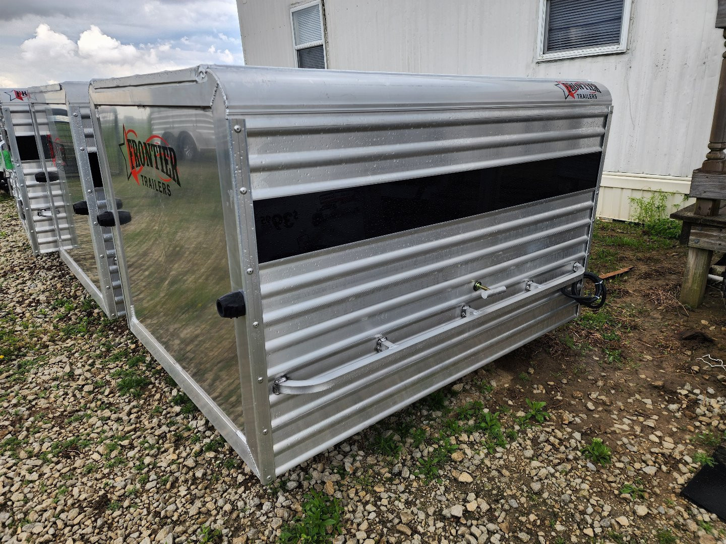 New 2026 Frontier livestock box 5 Foot