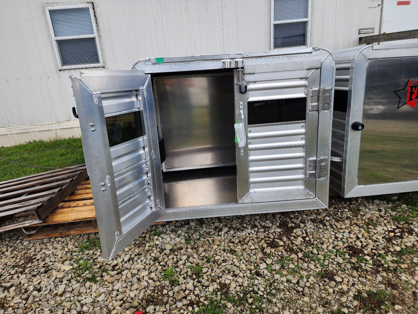 New 2026 Frontier livestock box 5 Foot